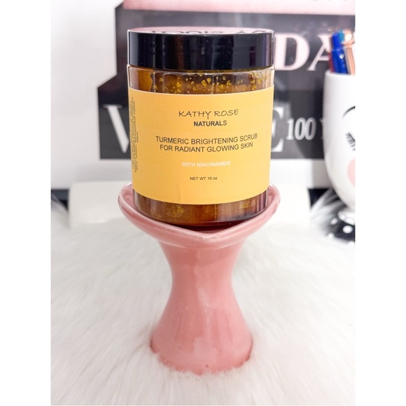 Turmeric Brightening Body Scrub - Picture 2 of 2